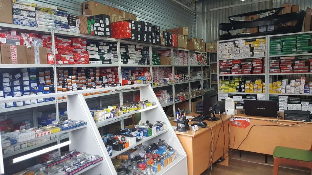 Авито пр октября. АВТОПАРТС запчасти. Рынок запчастей Казань. Screen shop запчасти Савеловский. Магазины запчастей на проспекте Победы